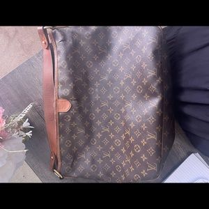 Louis Vuitton authentic delightful MM